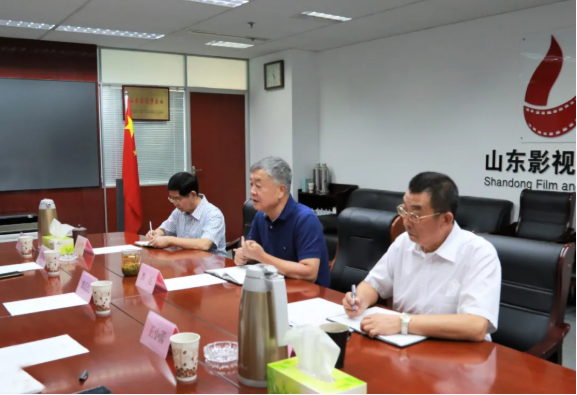 省委宣传部副部长魏长民带领部政策法规研究室同志来山影集团调研指导 省委宣传部副部长魏长民带领部政策法规研究室同志来山影集团调研指导