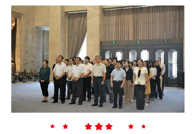 山影集团党员干部赴山东廉政教育馆接受警示教育