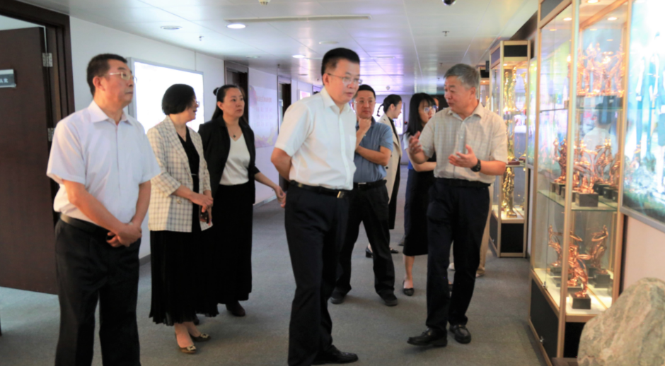 山东省广播电视局领导到山东影视传媒集团开展专题调研